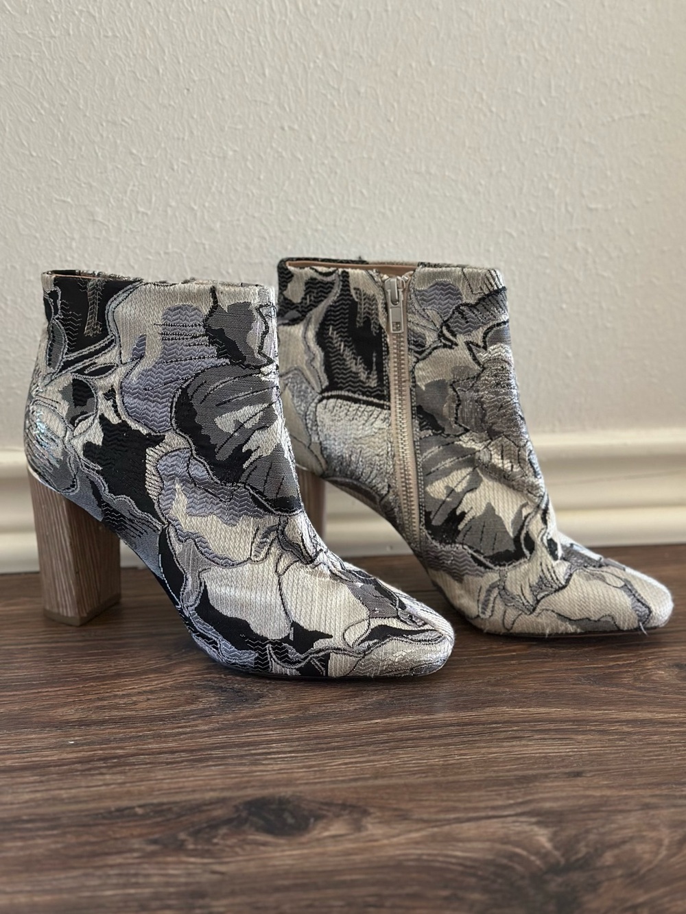 Pour La Victoire - Rickie Brocade Silver and Black Floral Jacquard Ankle Boots